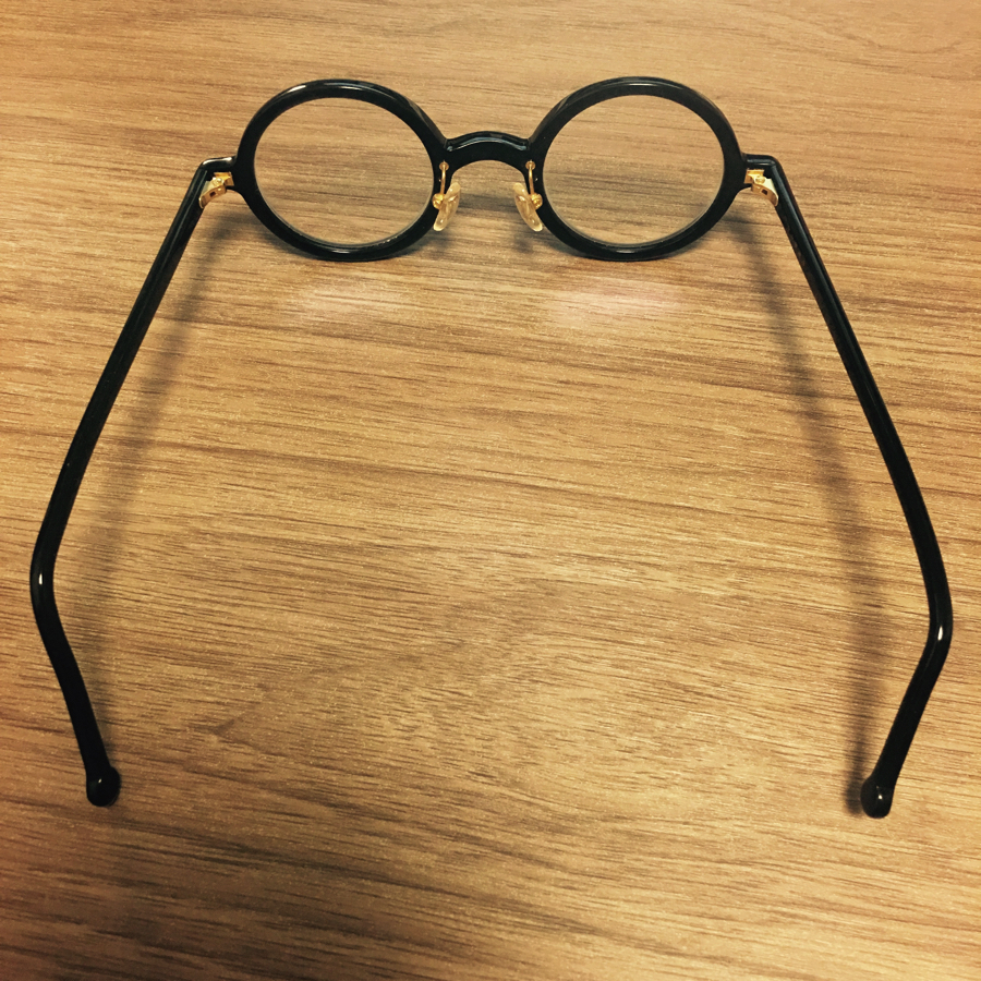 ジョンレノンも愛用していたメガネ「白山眼鏡店」でメガネを作りました 
